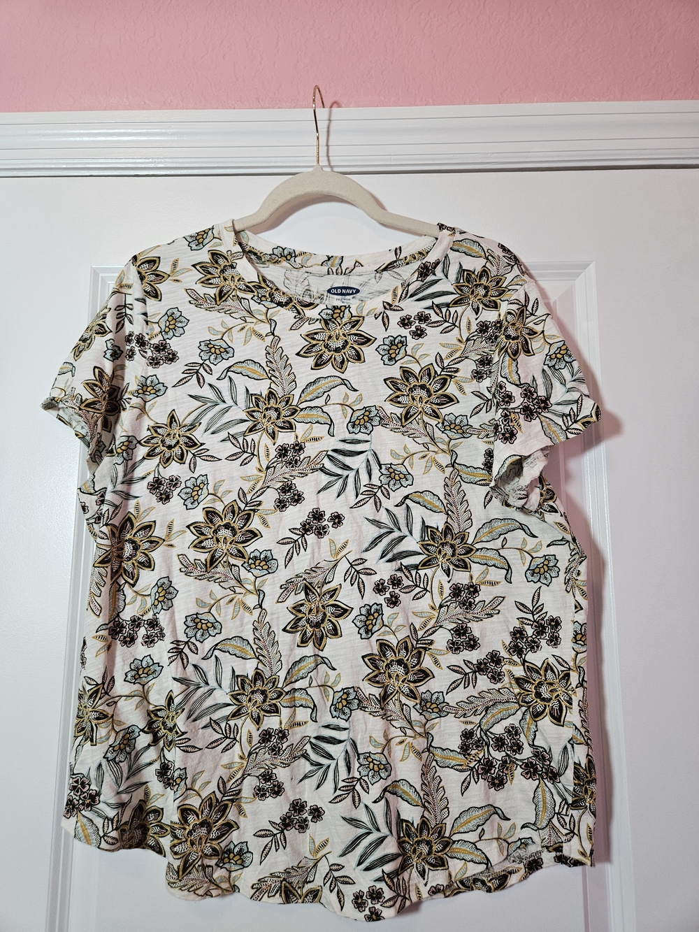 Old Navy Cream Floral Short Sleeve Tee with Green and Gold Accents